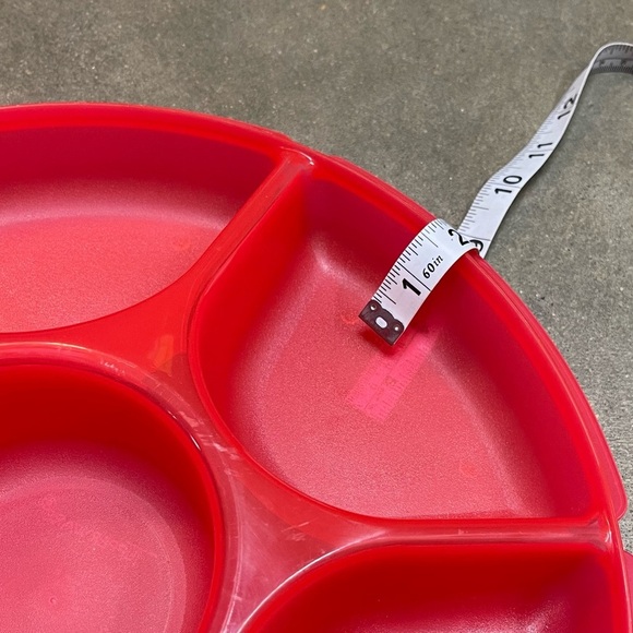 Vintage Tupperware Divided Party Serving Tray with Lid - Picture 9 of 9